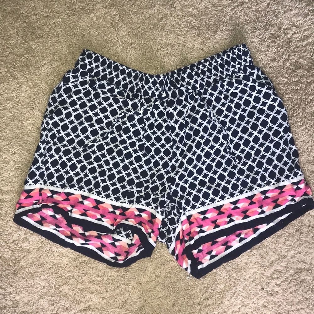 Crown & Ivy Shorts